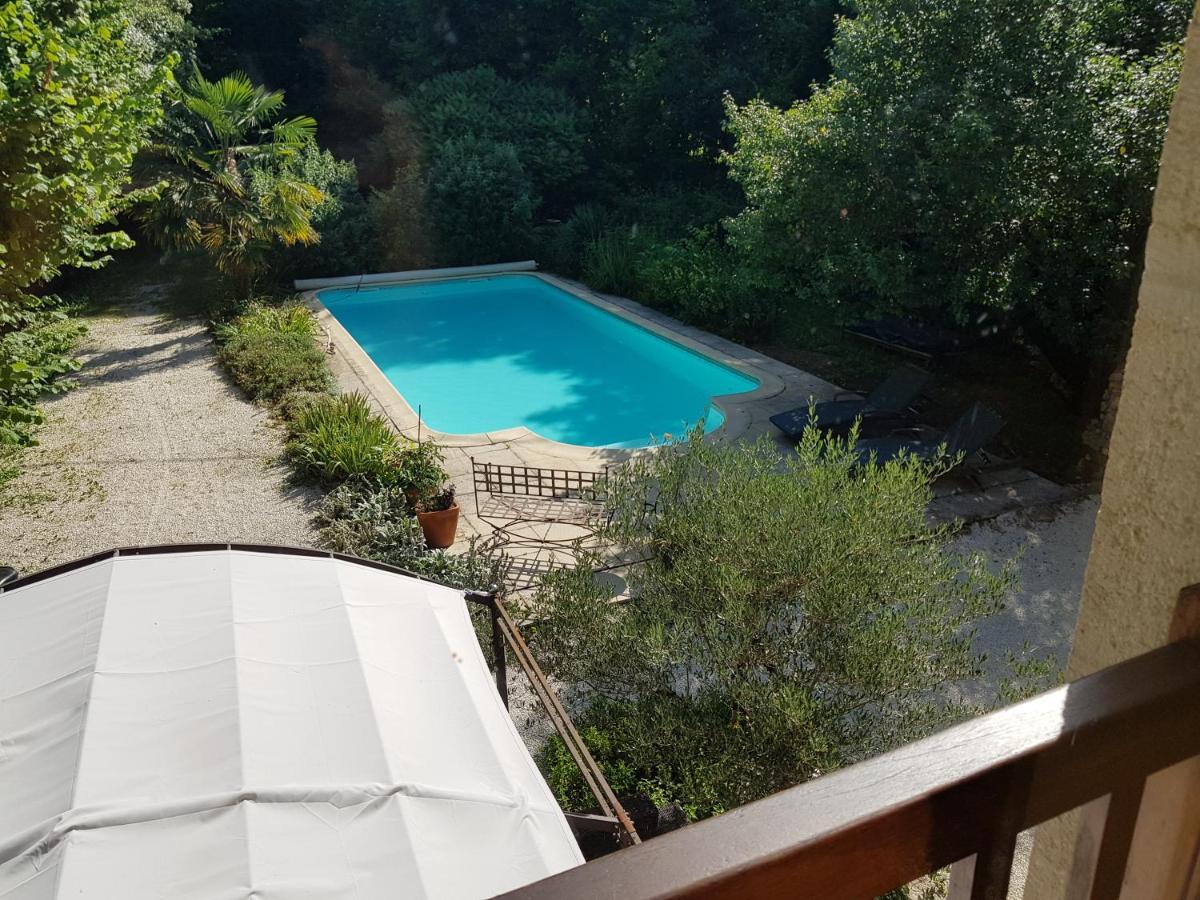 Le Moulin De Jules Et Akasha Bed & Breakfast Murat Екстериор снимка